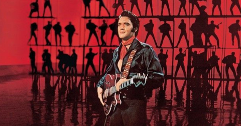 Elvis’ Hagstrom Viking II onder de hamer: het verhaal achter zijn iconische gitaar