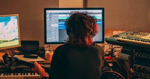Hoe produceer je je eerste elektronische track?