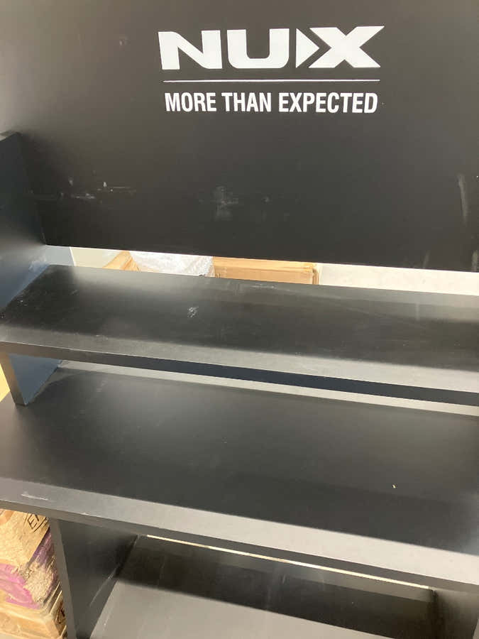 Display Nux - houten meubel 3 etages NSH-01 - B-stock
