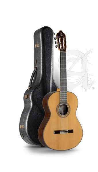 Alhambra Concert 9P 7/8 Senorita + 9562 Case