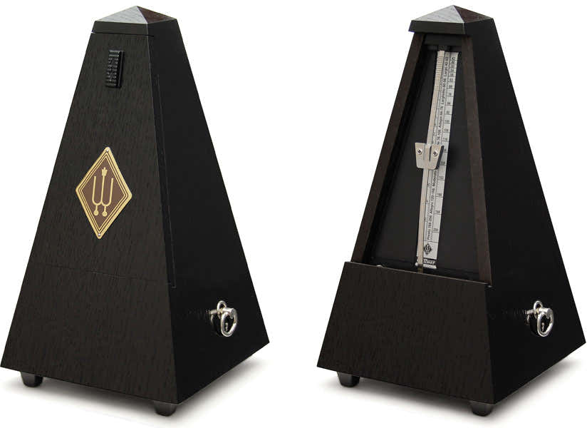 METRONOME PYRAMIDAL OAK MATT BLACK 809