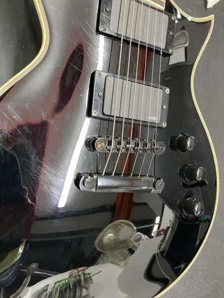 Ltd Ec-401 Zwart - Stock B