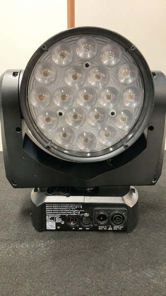 Martin Professional MARTIN BY HARMAN AURA-XB