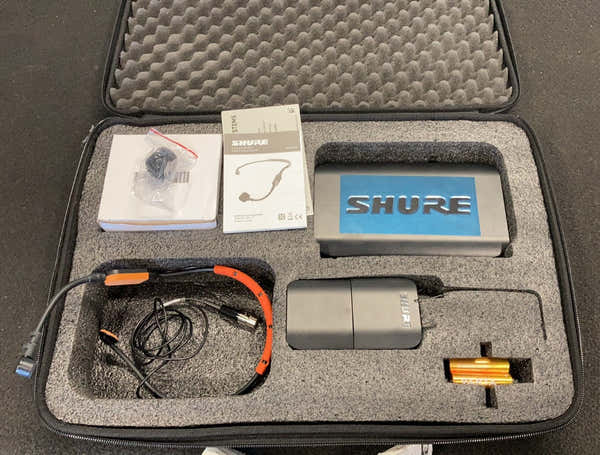 Shure Eenvoudig HF-systeem Fitness-headset - B-stock