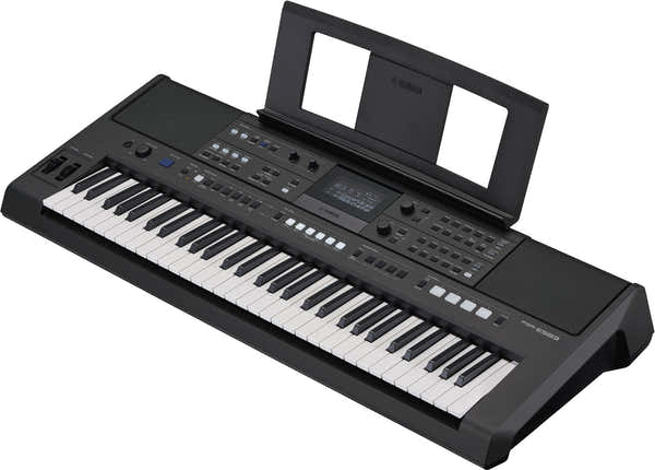 Yamaha PSR-E583