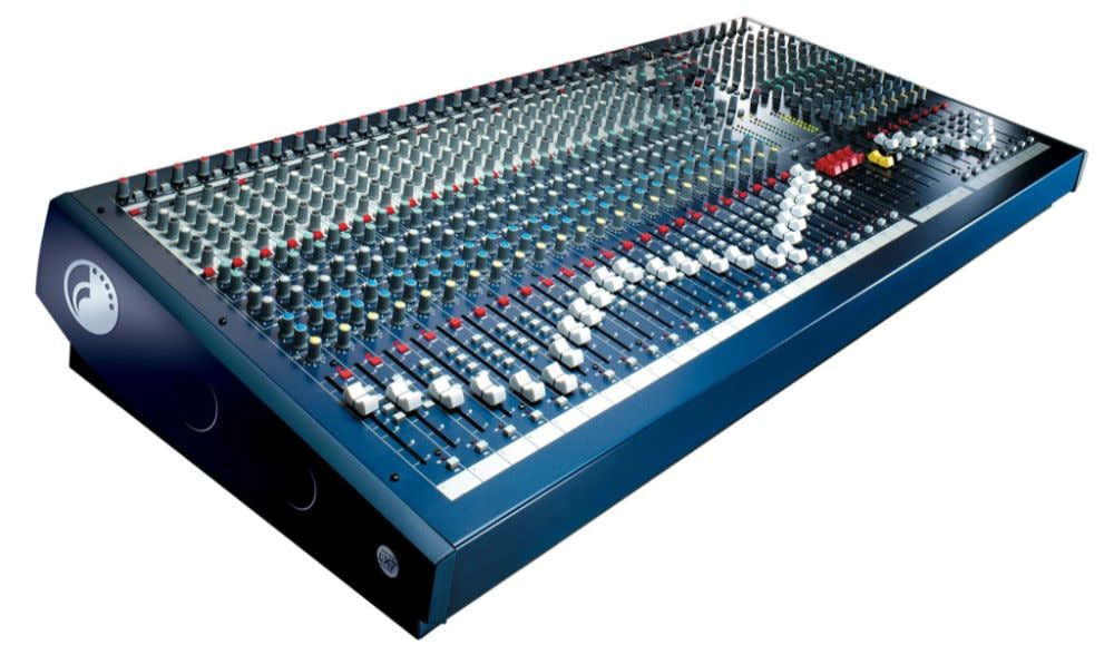 LX7ii 32
