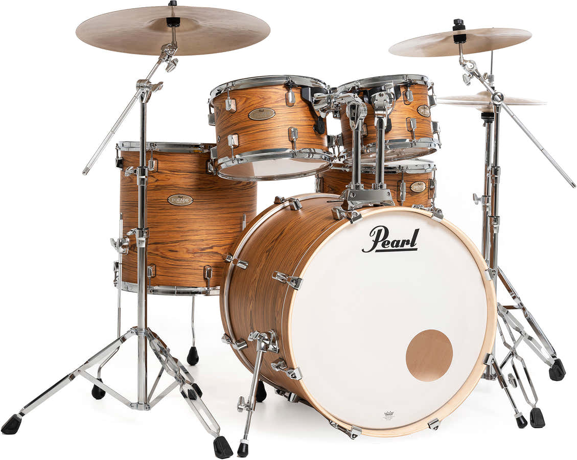 Decade Maple Artisan Rock 22" Satin Caramel Veil