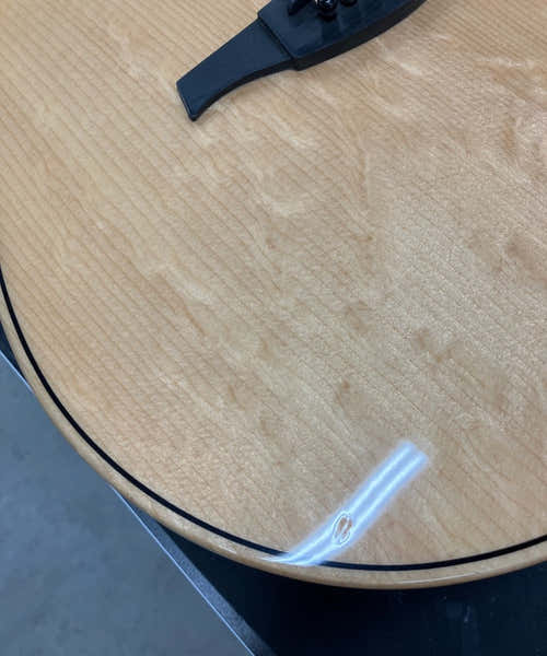 Lâg HyVibe 1 Serie 30 Dreadnought Ctw - B-Stock