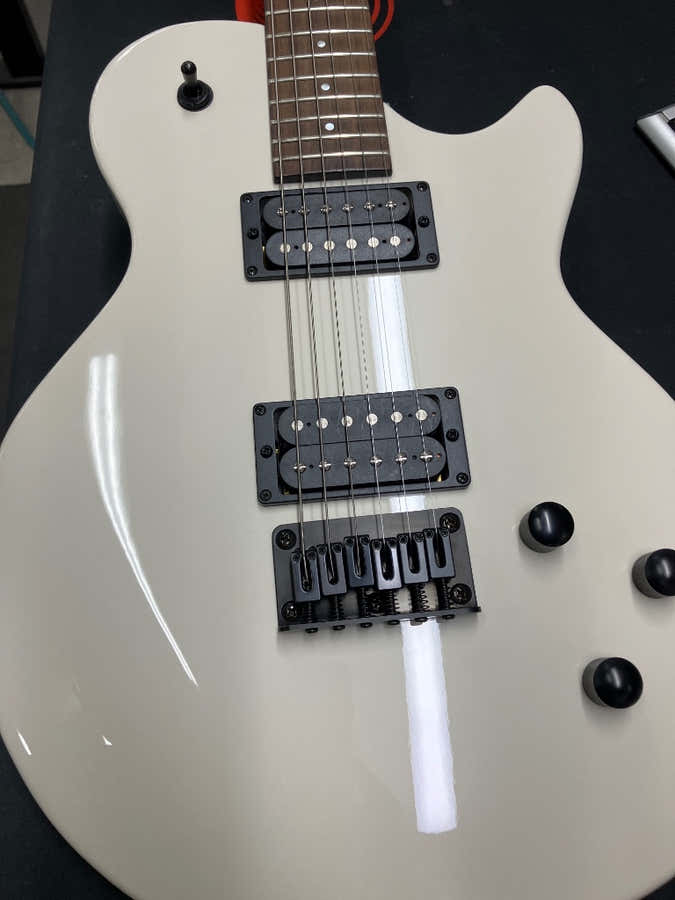 Sb-I66-Ivo Ivory - B Stock