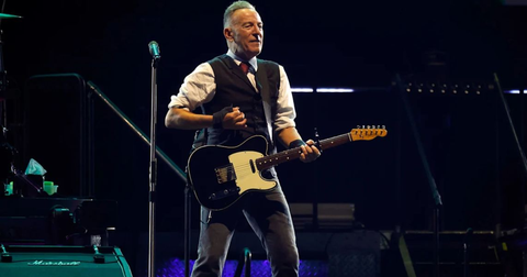 Springsteen opent eerbetoon aan MacGowan met eerste single