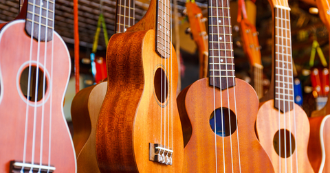 Hoe kies je de juiste ukulele maat? Complete gids