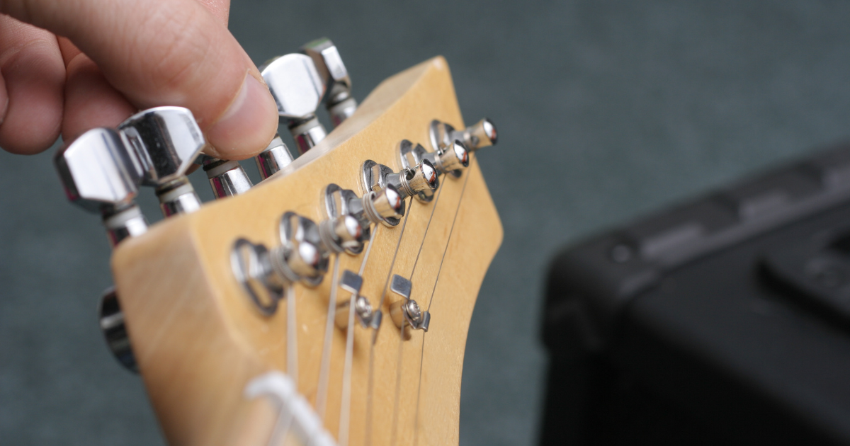 Accordage en Drop D : pourquoi et comment le faire sur ta guitare