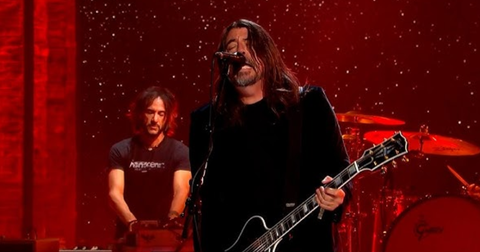 Foo Fighters au SNL UK : la première mondiale live de « Your Favorite Toy » est lancée