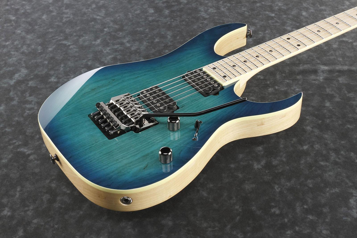RG652AHM-NGB Nevelgroen Burst Prestige