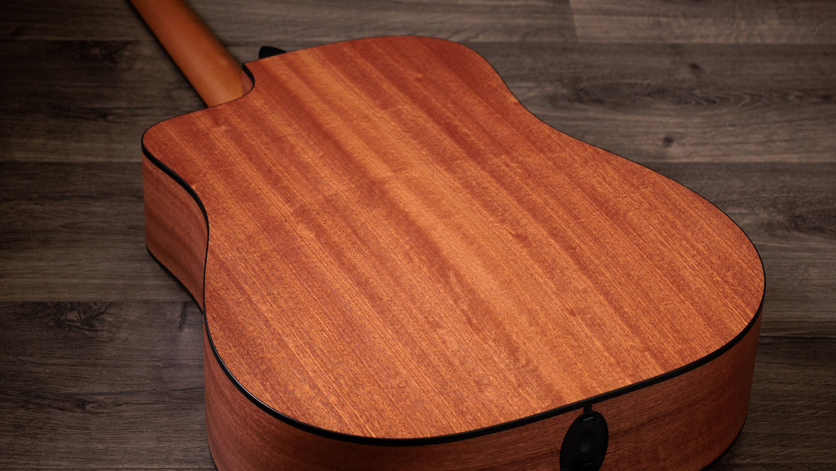 110ce Dreadnought Naturel