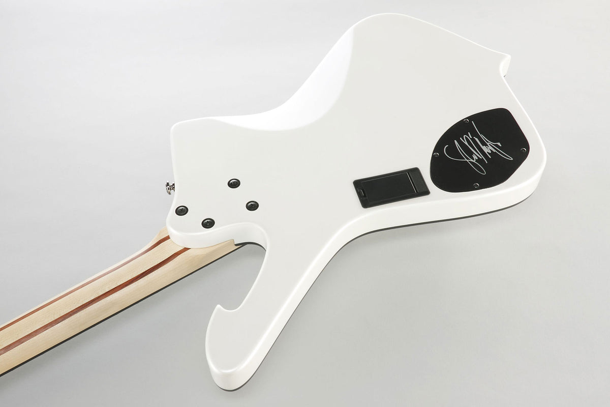 SDB3-PW Parelwit Signature Sharlee D'angelo