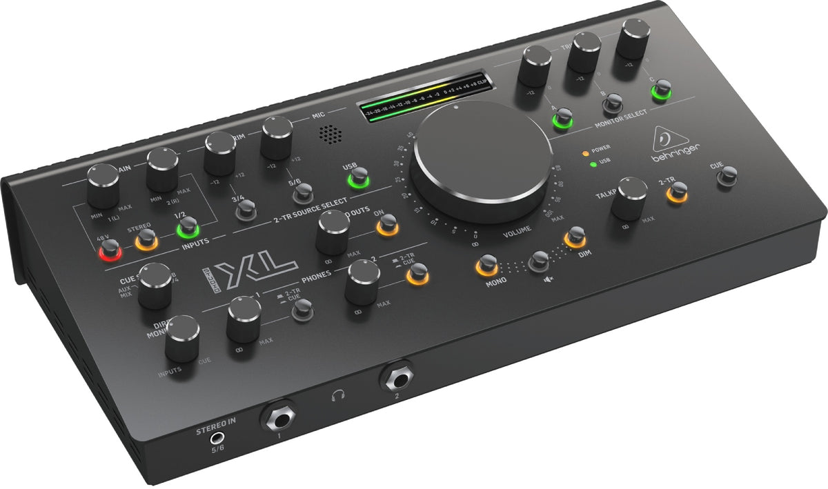 Studio XL