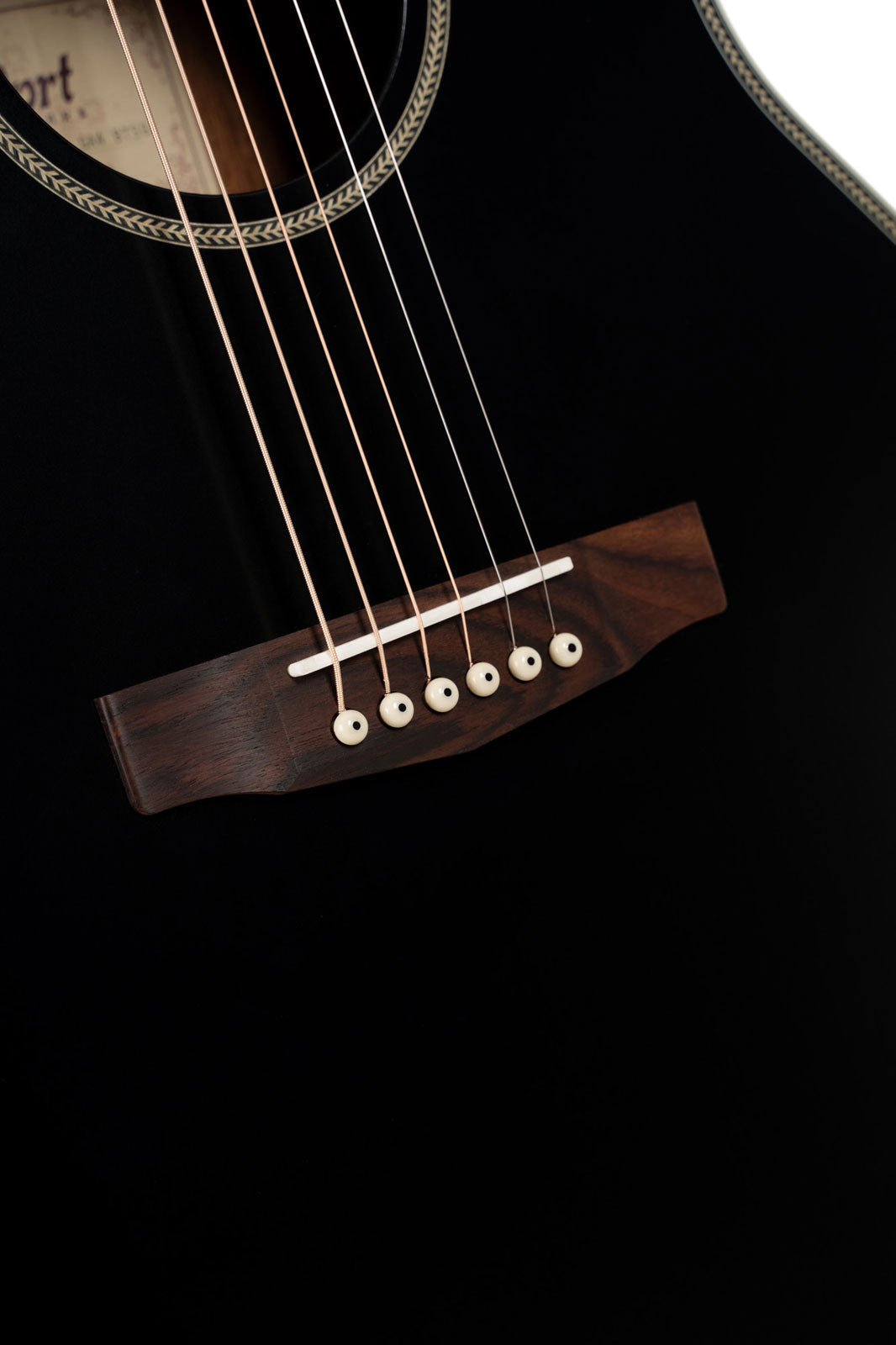 Essence Ga4 Black Top