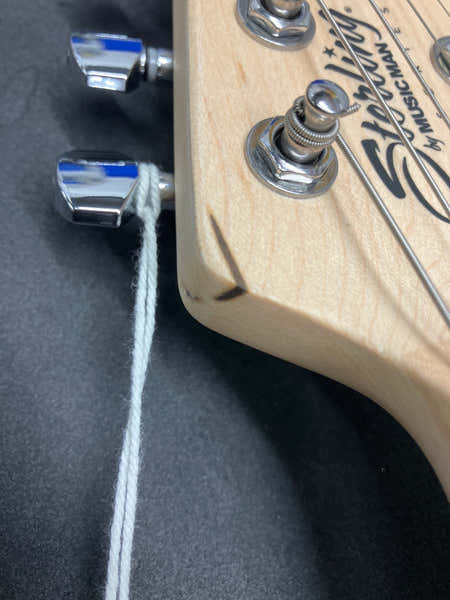 STERLING BY MUSIC MAN Cutlass Hss Vintage Cream - B Stock