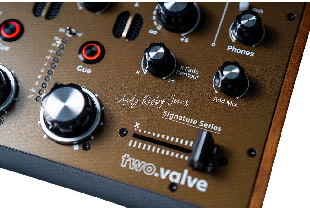 TWO.VALVE Signature-Series