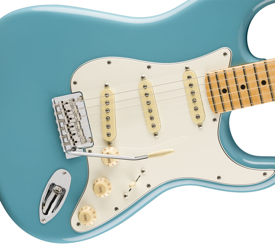 Stratocaster Player II MN Aquatoneblauw