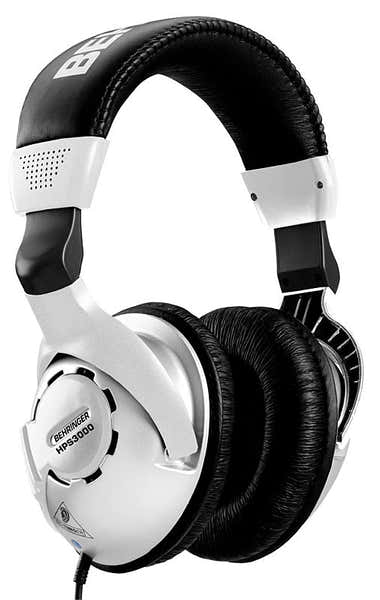 Behringer HPS3000