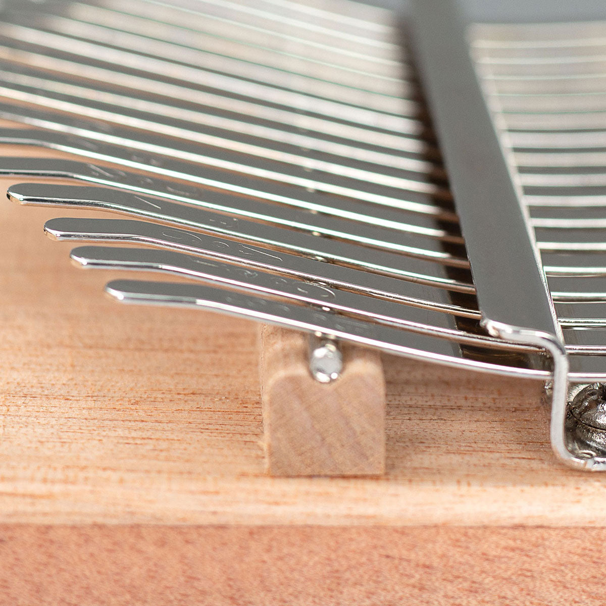 Kalimba Mahonie 17 Se 245