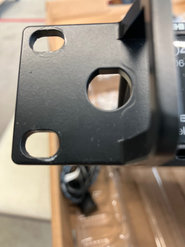 SSR AD4DE-B - B Stock