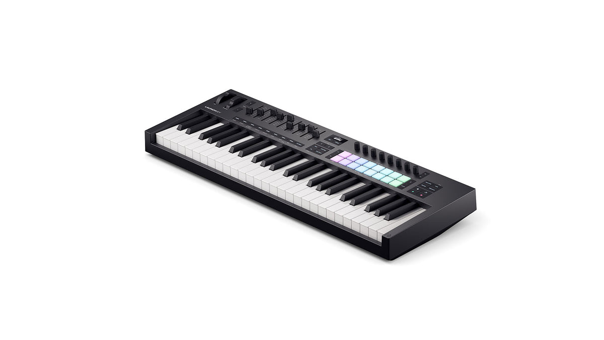 Launchkey 49 MK4