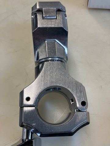 PCR-100 - ICON MULTI-ANGLE DUAL ROUND CLAMP - B Stock