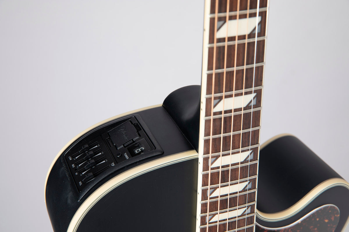 GN73CE SB Nex Cutaway Satijnzwart