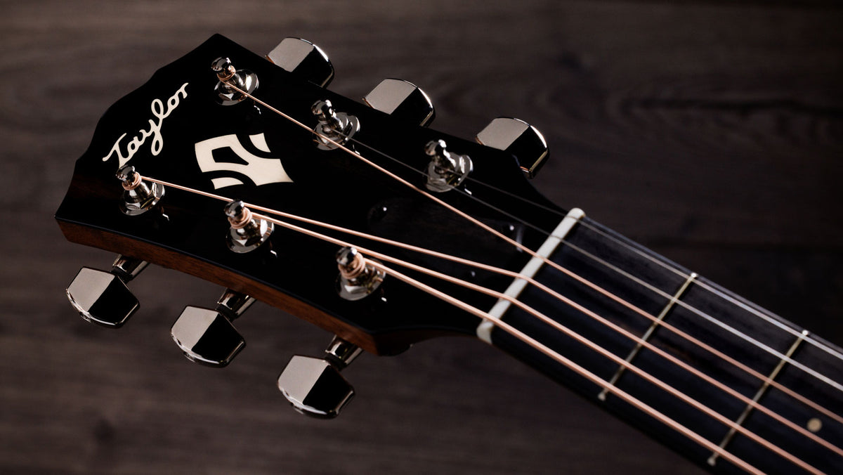 Gold Label 710e Naturel Dreadnought