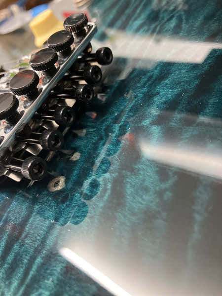 STERLING BY MUSIC MAN Axis AX50QM Yucatan Blue - B-Stock