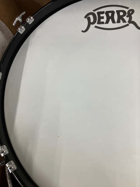 PRESIDENT PHENOLIC ROCK 22 PEARL WHITE OYSTER DRUM SET - B Stock