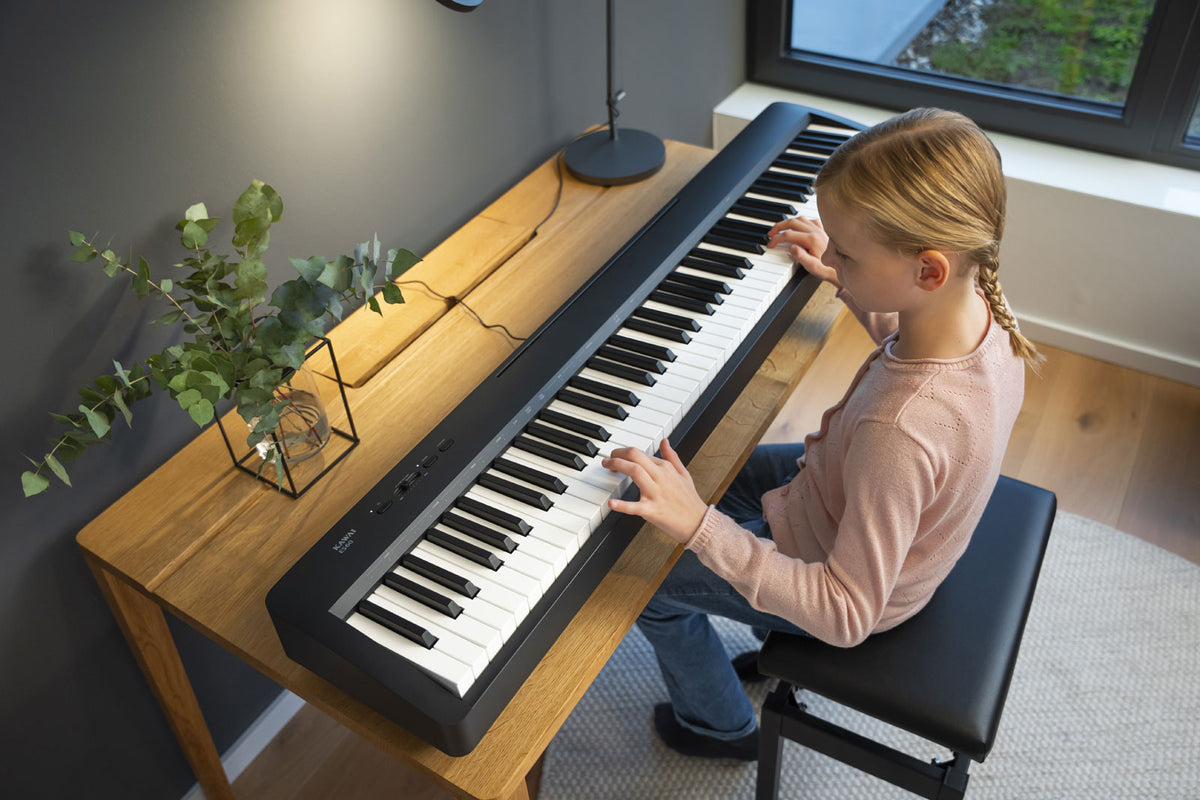 ES60 Zwart