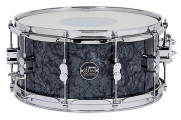 SNARE DRUM PERFORMANCE FINISH PLY / SATIN OIL BLACK DIAMOND