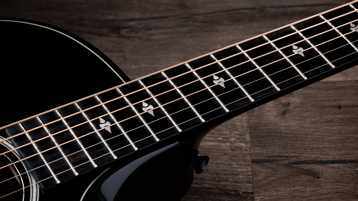 Builder's Edition 524ce Next Generation Naturel Grand Auditorium
