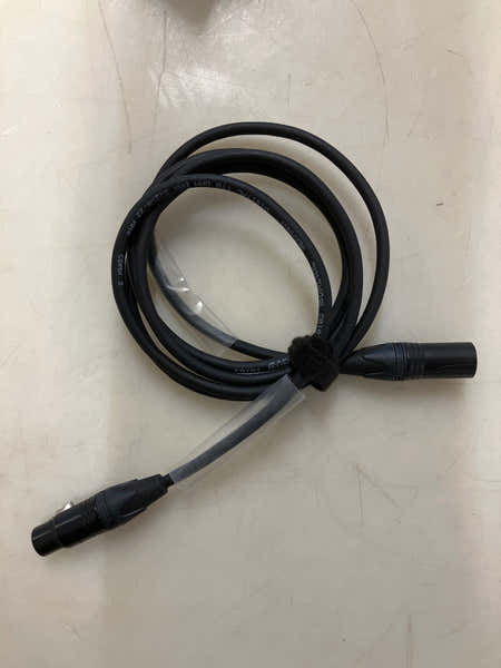 DMX-KABEL 5-PINS AANGESLOTEN 2 M - B-stock