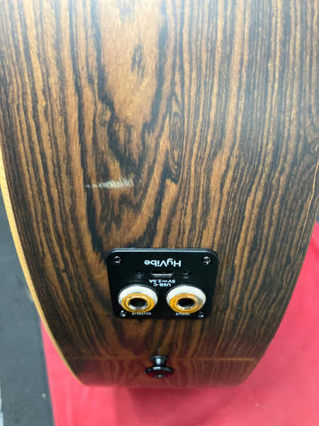 Lâg HyVibe 1 Serie 30 Auditorium Ctw - B-Stock
