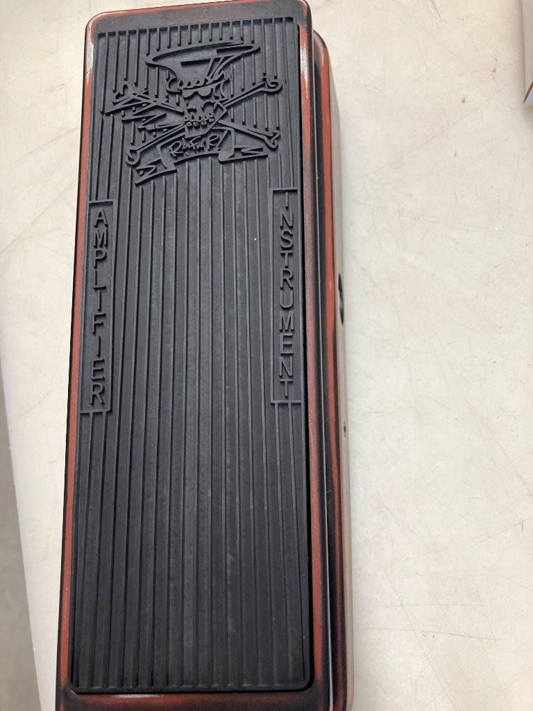 Crybaby Signature Slash Classic - Stock B