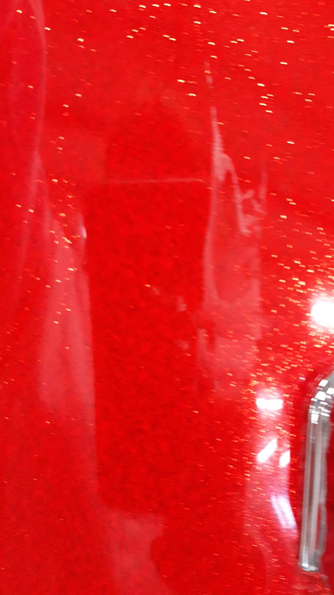 AD100 Rood sparkle - Tweedehands