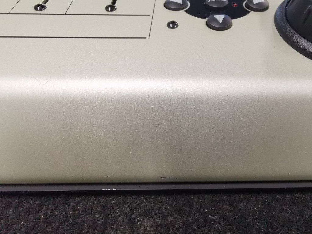 Control Universal Pro B-Stock