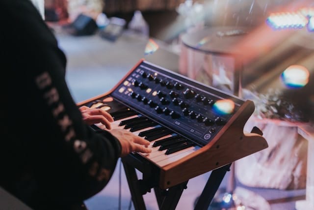 Synthesizer